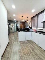 The Waterina (D14), Apartment #422106541